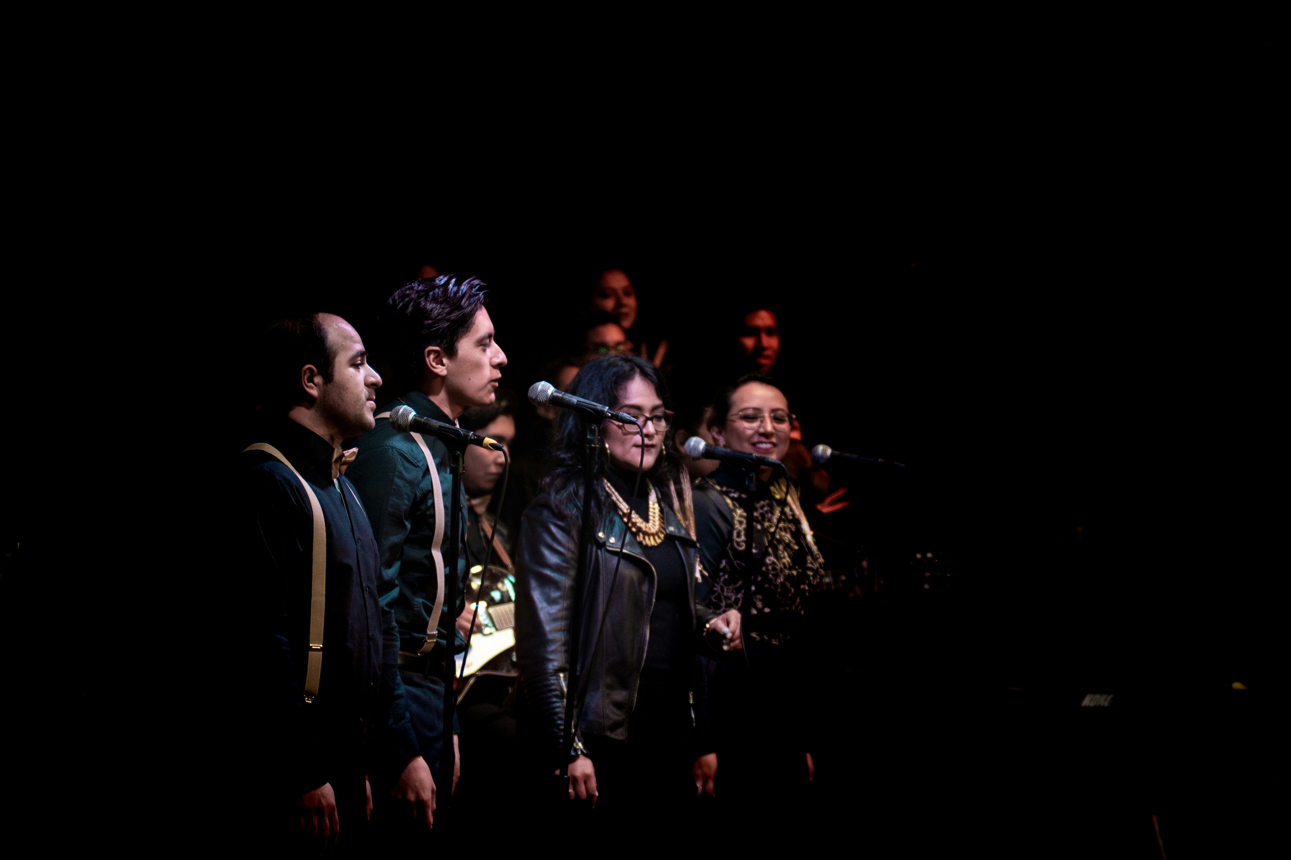 CORO POP MODERNO
